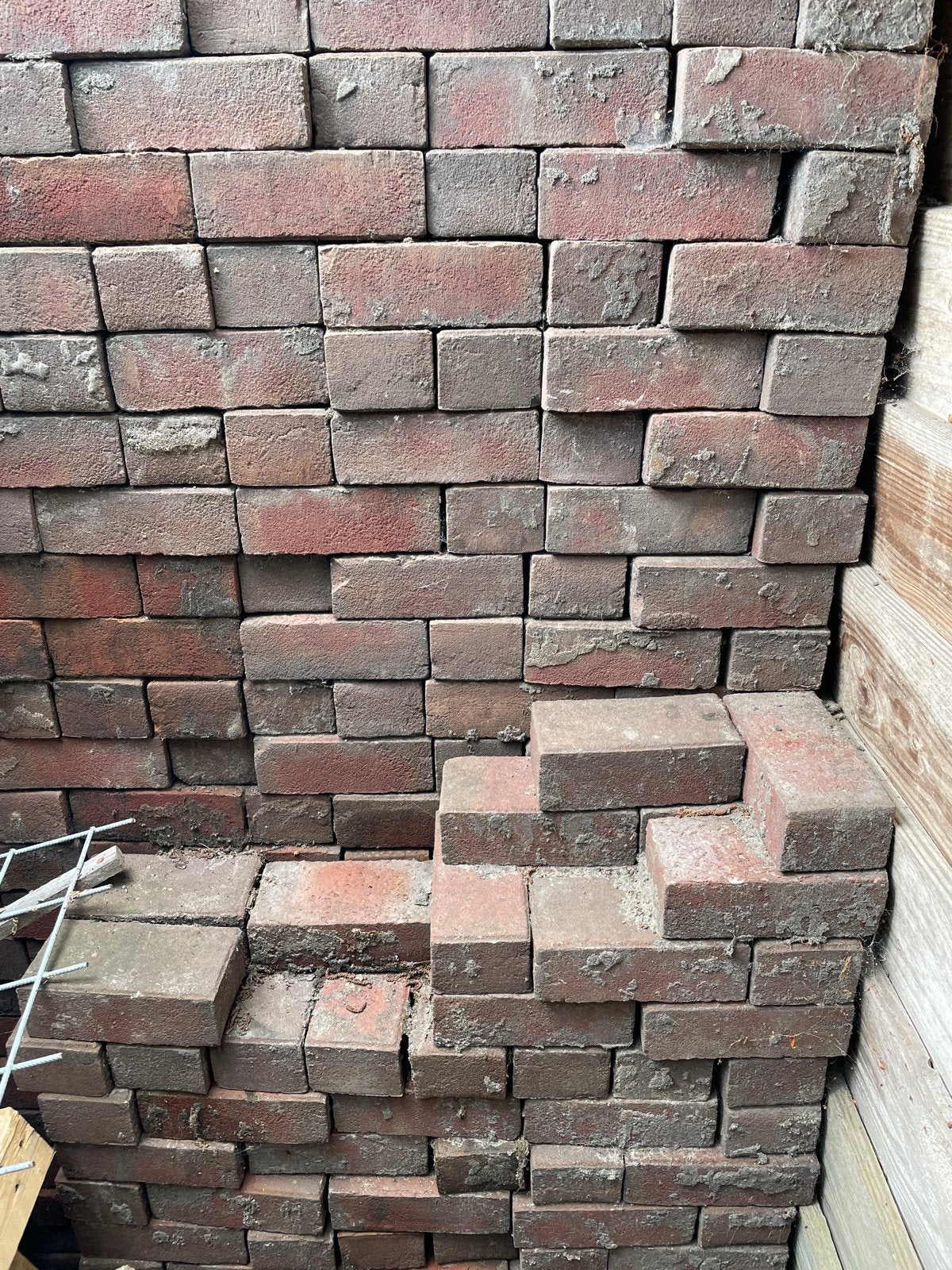 20-24m2 Gebruikte rode bakstenen voor bestrating, Tuin en Terras, Tegels en Klinkers, Ophalen, Overige materialen, Gebruikt, Klinkers