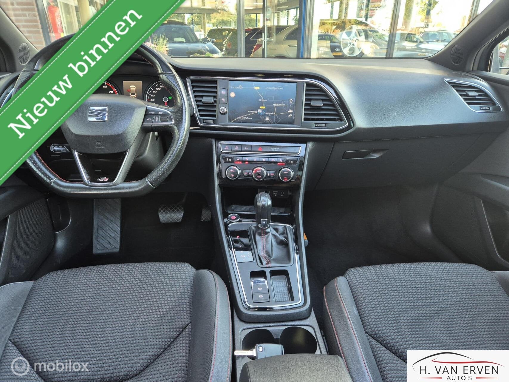 Seat Leon ST 1.5 FR SCHUIFKANTELDAK APPLE CARPLAY AUTOMAAT, Auto's, 1498 cc, Euro 6, 4 cilinders, Leon