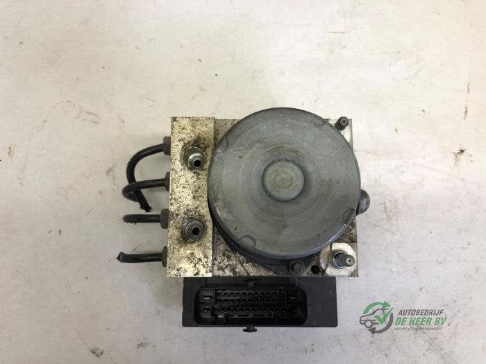 ABS Pomp van een Opel Corsa, Gebruikt, -, -, Opel