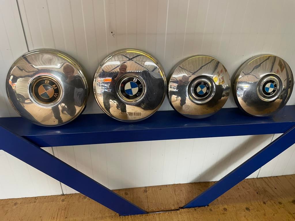 Wieldoppen van Bmw 02 serie en neue klasse, Auto diversen, Wieldoppen, Ophalen, Gebruikt
