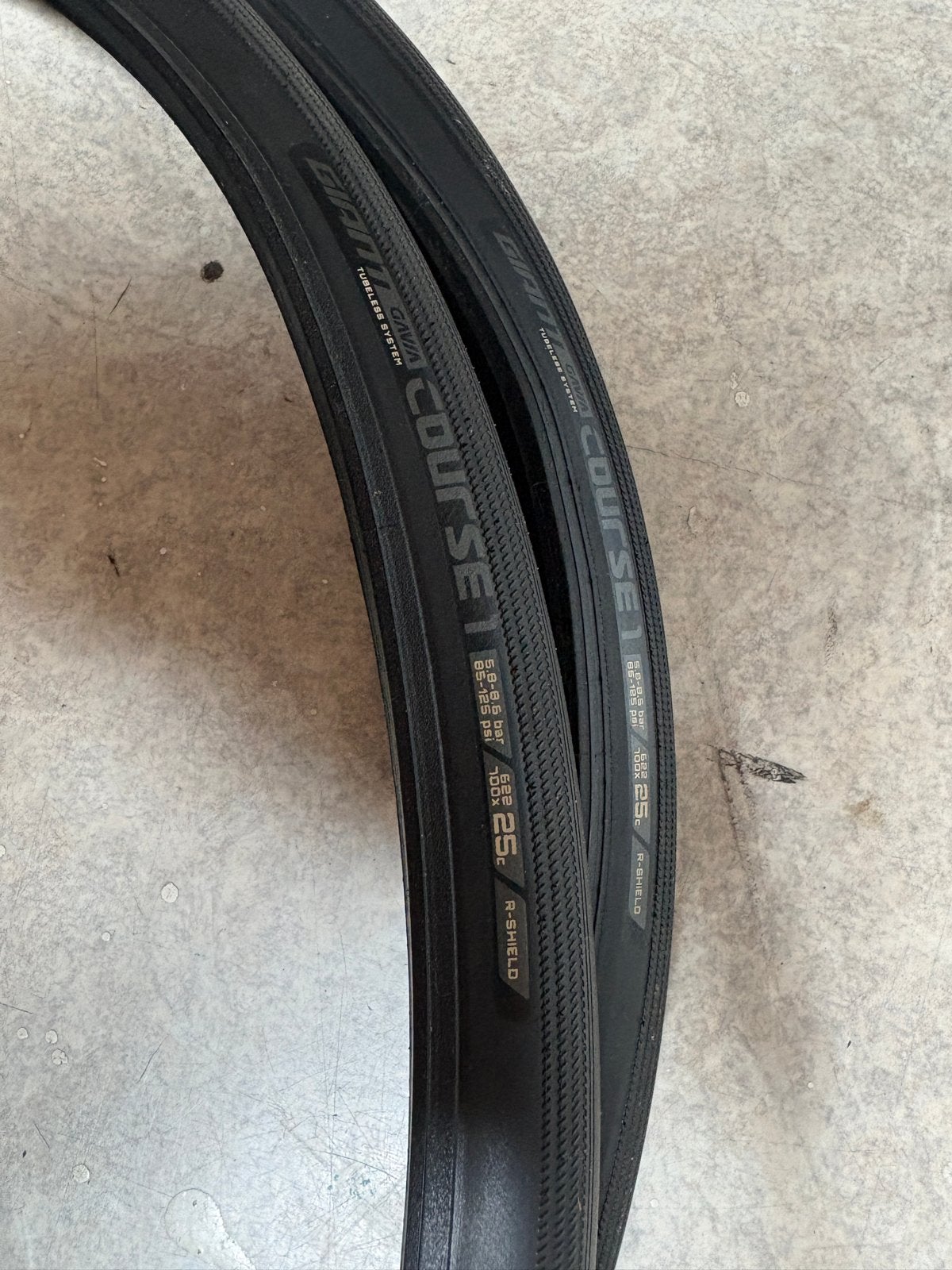 Giant Course 1 Tubeless  Bandenset, Band, Ophalen of Verzenden, Zo goed als nieuw, Rubber