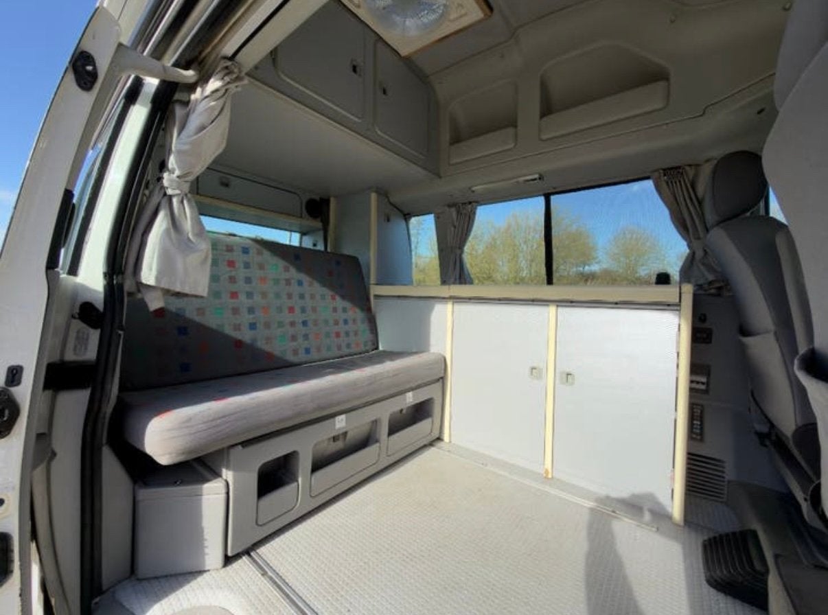 Volkswagen t4 california hoogdak 2.5TDI dealer onderhouden, Buscamper of Camperbus, Volkswagen, Particulier, Standkachel