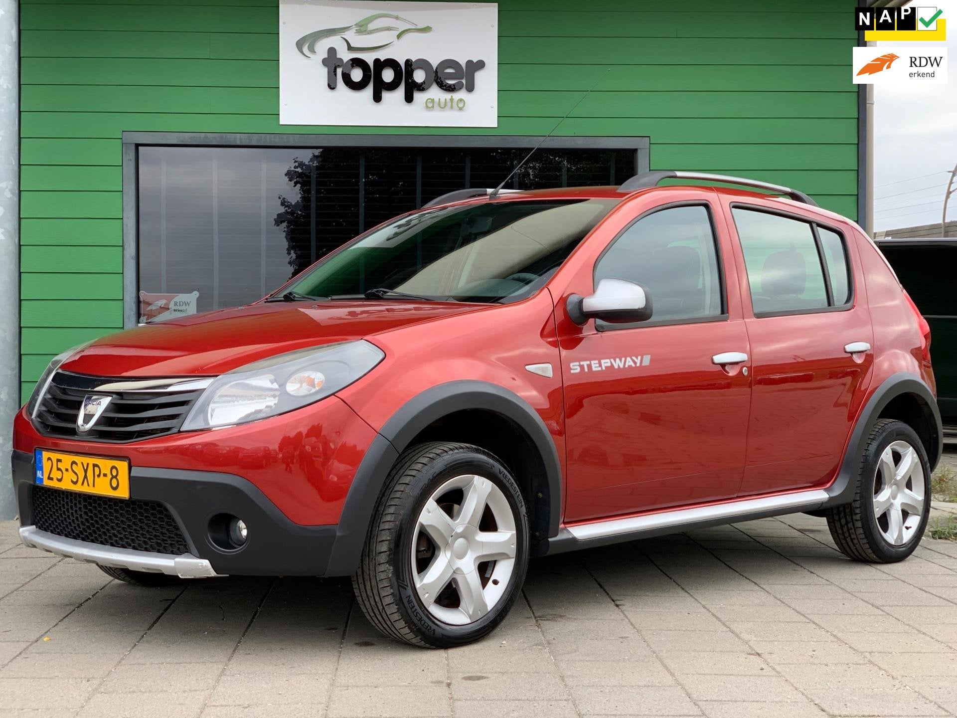 Dacia Sandero 1.6 Stepway |1e Eigenaar|Elektrische Ramen|Air, Auto's, Dacia, 4 cilinders, 49 €/maand, Bedrijf, Handgeschakeld