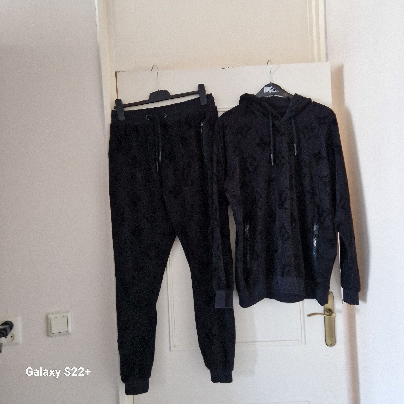 Louis Vuitton trainingspak maat XL, Zwart, Maat 56/58 (XL), Ophalen of Verzenden, Zo goed als nieuw