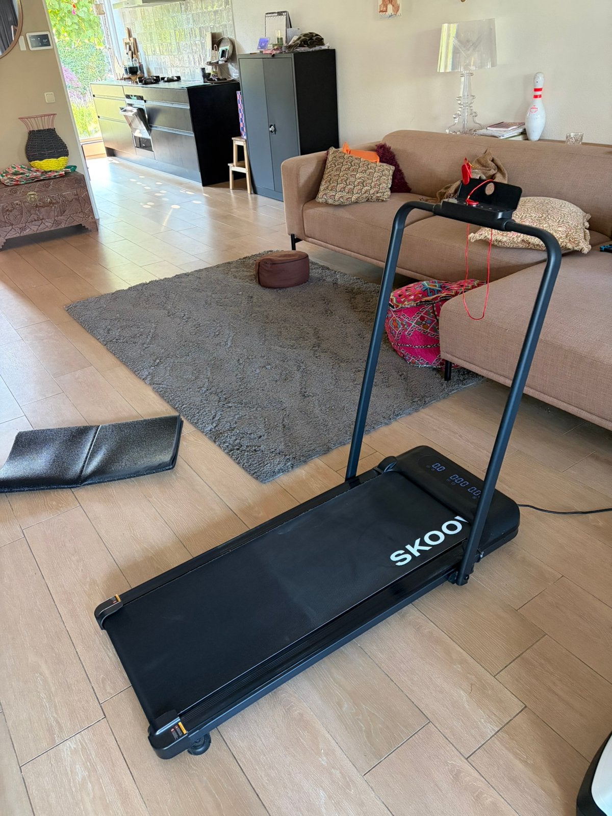 Skoov Loopband, weinig gebruikt , inklapbaar, lichte helling