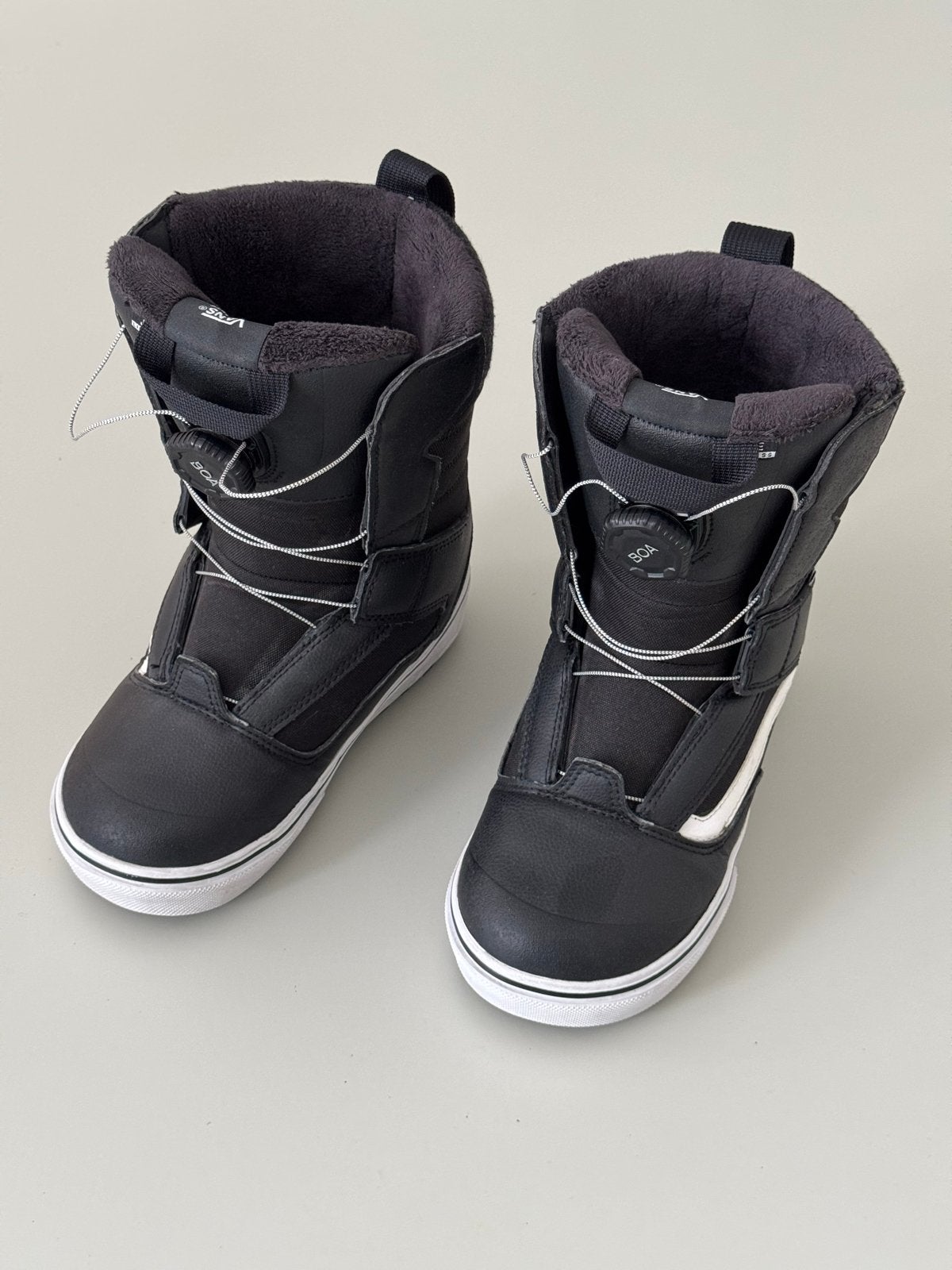 Vans Juvie Snowboardschoenen BOA Maat 35, Ophalen of Verzenden, Zo goed als nieuw, Schoenen
