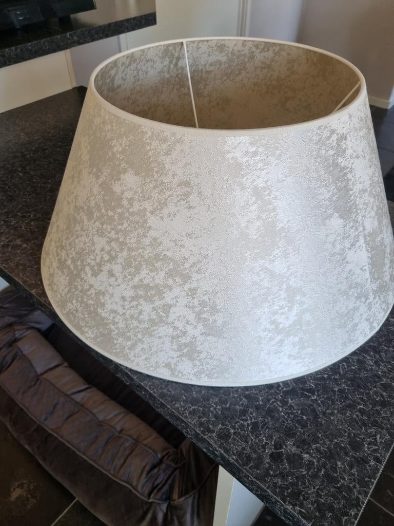 Nieuwe lampenkap, Ophalen, Nieuw, Rond, 25 tot 50 cm