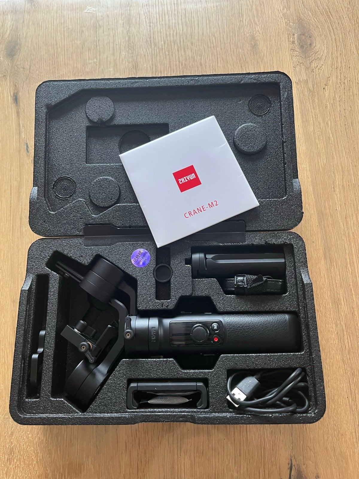 Zhiyun Crane-M2 Gimbal - Compacte en veelzijdige stabilisato, Zhiyun, Gimbal, Ophalen, Zo goed als nieuw