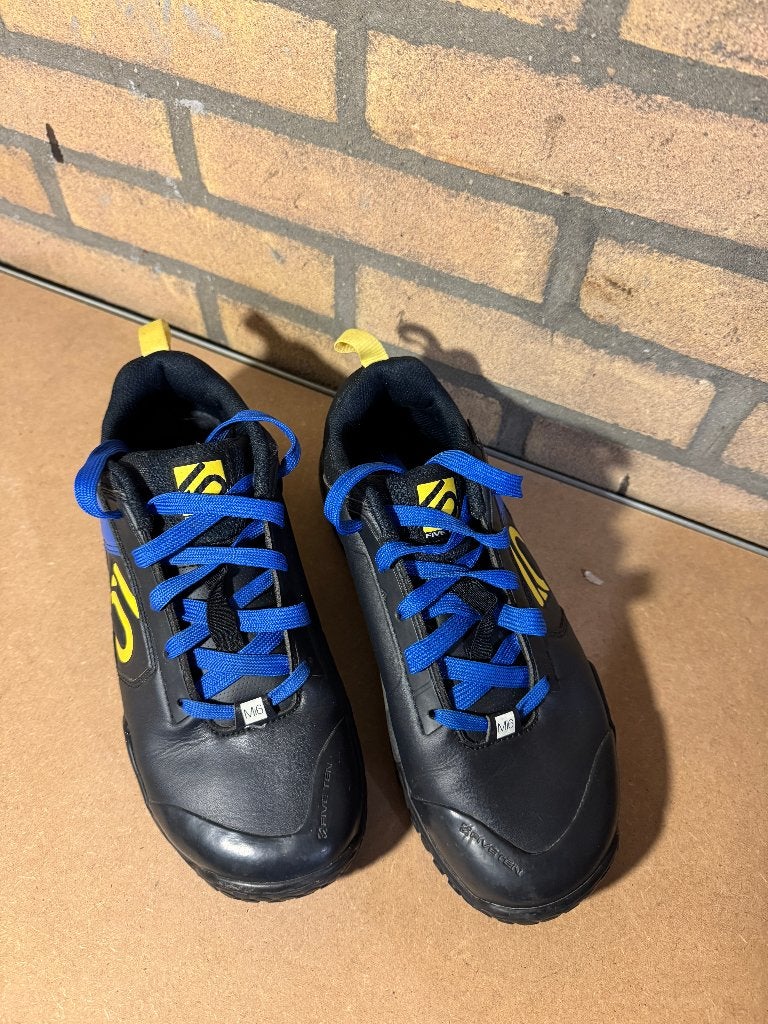 Adidas Five Ten Mi6 stealth schoenen maat 42, Fietsen en Brommers, Gebruikt, Schoenen, Overige maten, Ophalen