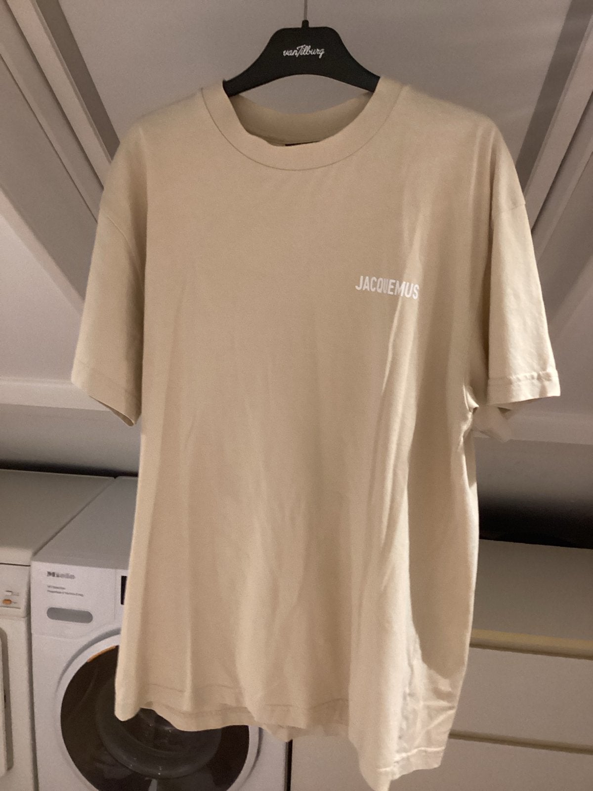 Jacquemus T-shirt Beige Maat M, Kleding | Heren, T-shirts, Ophalen of Verzenden, Zo goed als nieuw, Maat 48/50 (M), Beige