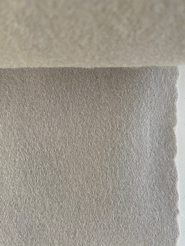 Kvadrat Divina 3 224; beige; 1,24 meter vilt wol meubelstof, Wol, 120 cm of meer, Beige, Ophalen of Verzenden