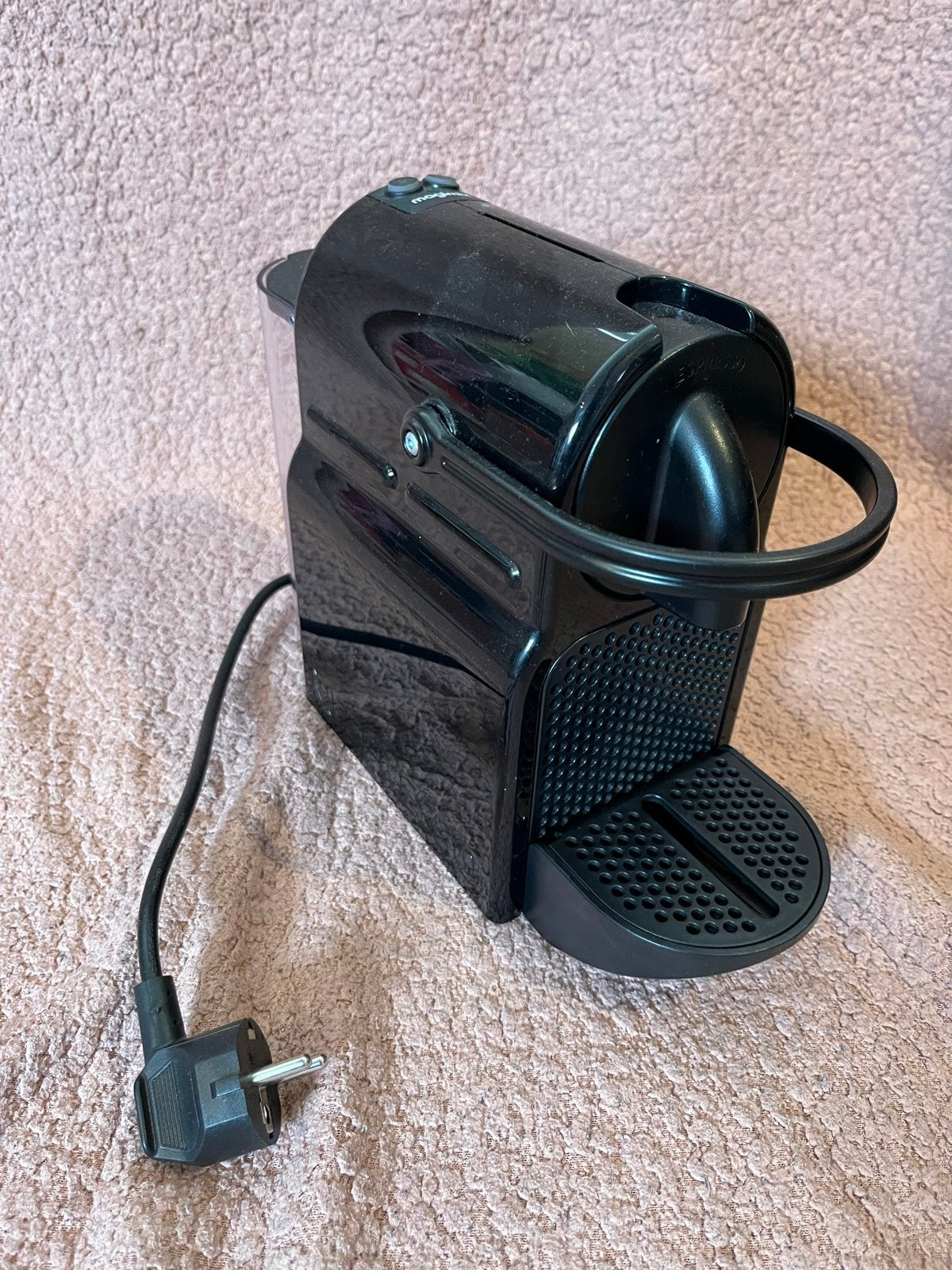 Nespresso Magimix Inissia D40 - Zwart, Witgoed en Apparatuur, Ophalen, Gebruikt, Espresso apparaat, 1 kopje