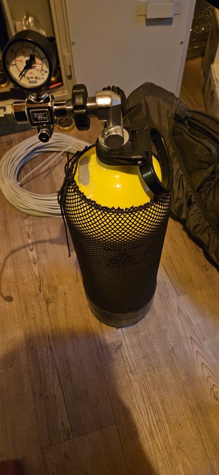 Gele duikfles 10ltr voor pcp vullen, Watersport en Boten, Ophalen, Gebruikt, Duikfles