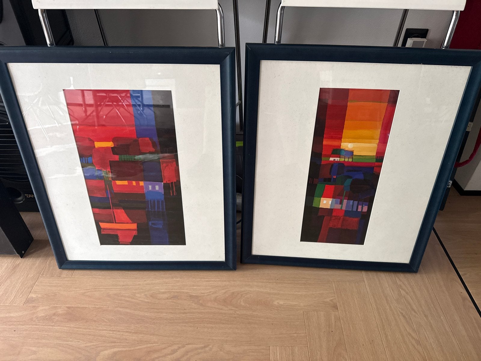 2 Schilderijen in Ton Schulten stijl, blauwe lijst, Ophalen of Verzenden