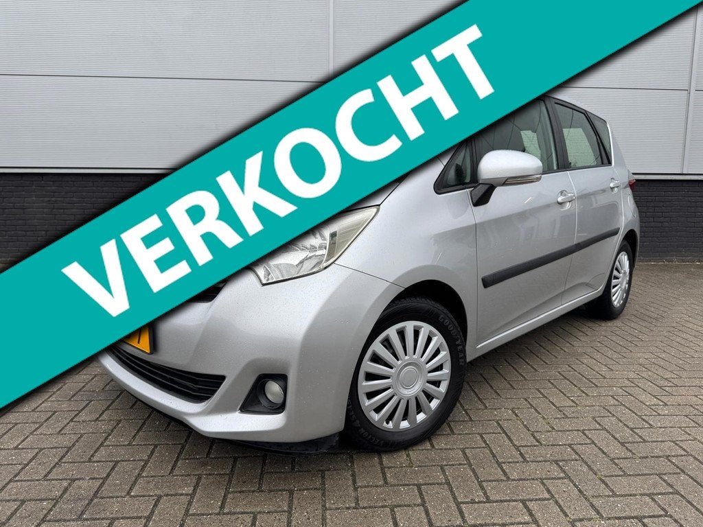 Toyota Verso-S 1.3 VVT-i 6 versnel. Aspiration Clima - trekh, Auto's, Toyota, Bedrijf, Te koop, Verso-S, ABS, Achteruitrijcamera