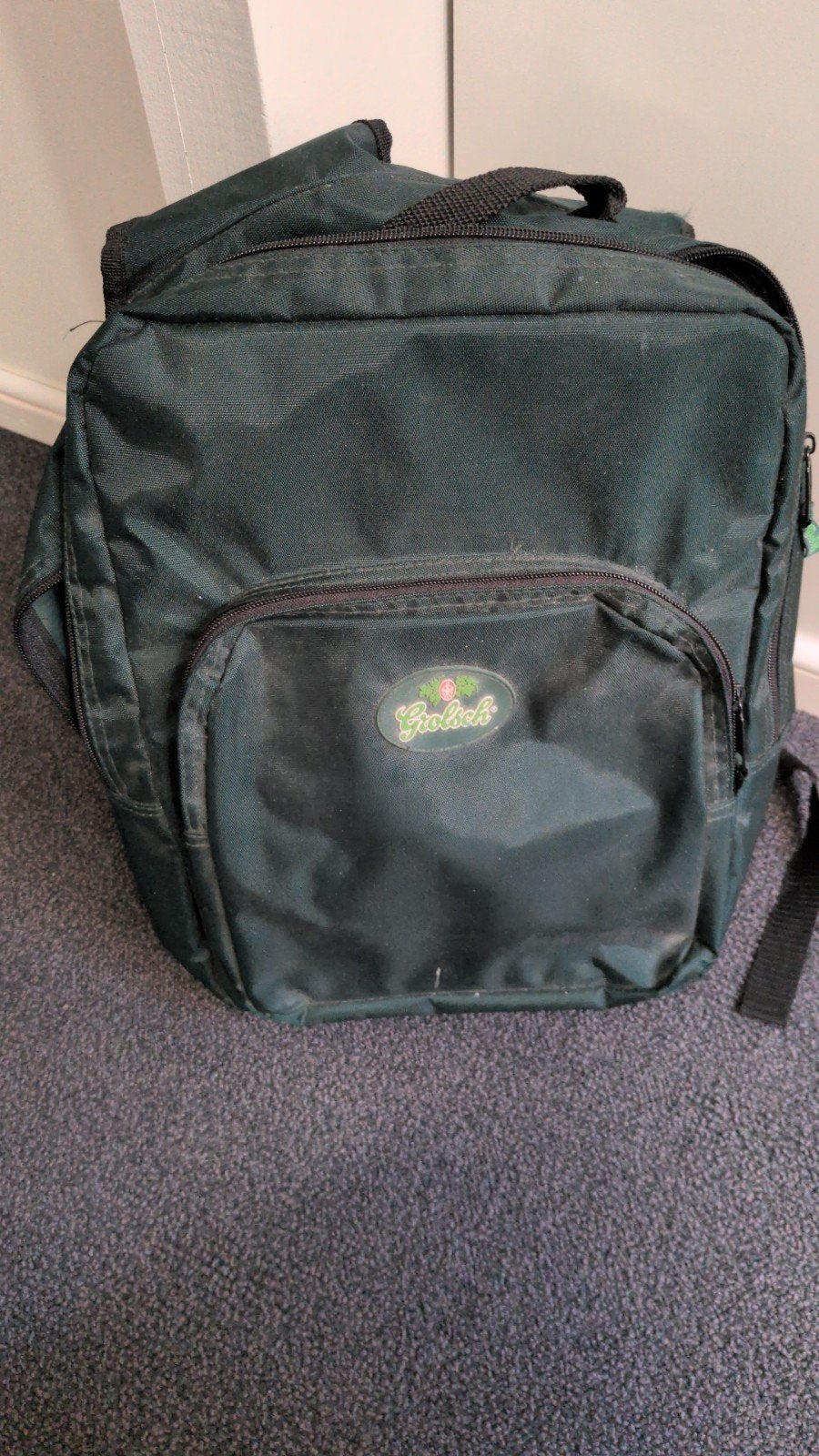 Donkergroene rugzak met Grolsch logo, Overige merken, Gebruikt, 25 tot 40 cm, Ophalen of Verzenden