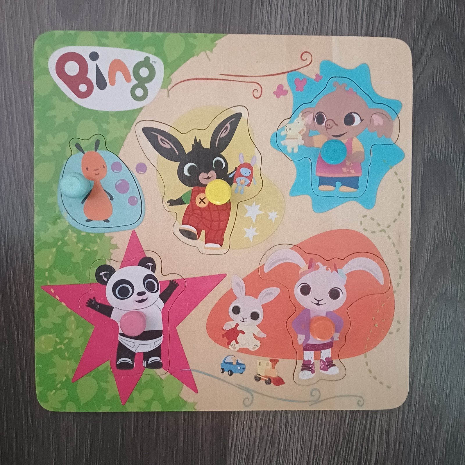 Bing houten puzzel met knoppen voor peuters, Ophalen of Verzenden, Zo goed als nieuw, Van hout, Minder dan 10 stukjes