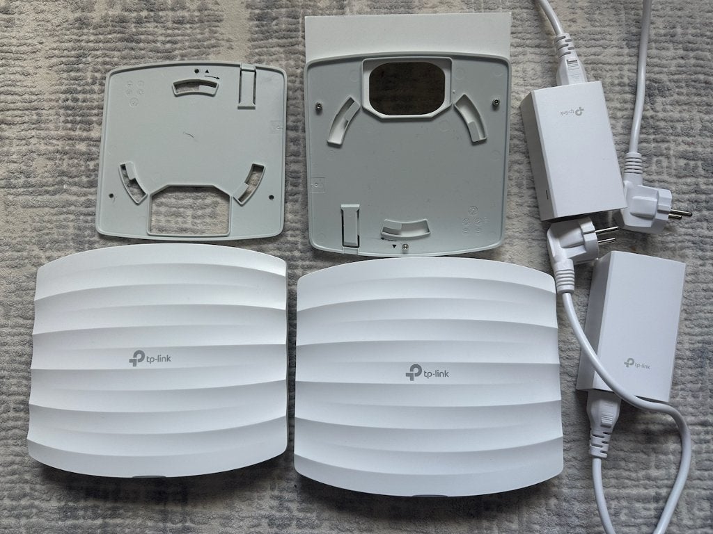 2x TP-Link Omada EAP245 v3 Access Point, Computers en Software, Ophalen of Verzenden, Zo goed als nieuw, TP-Link Omada