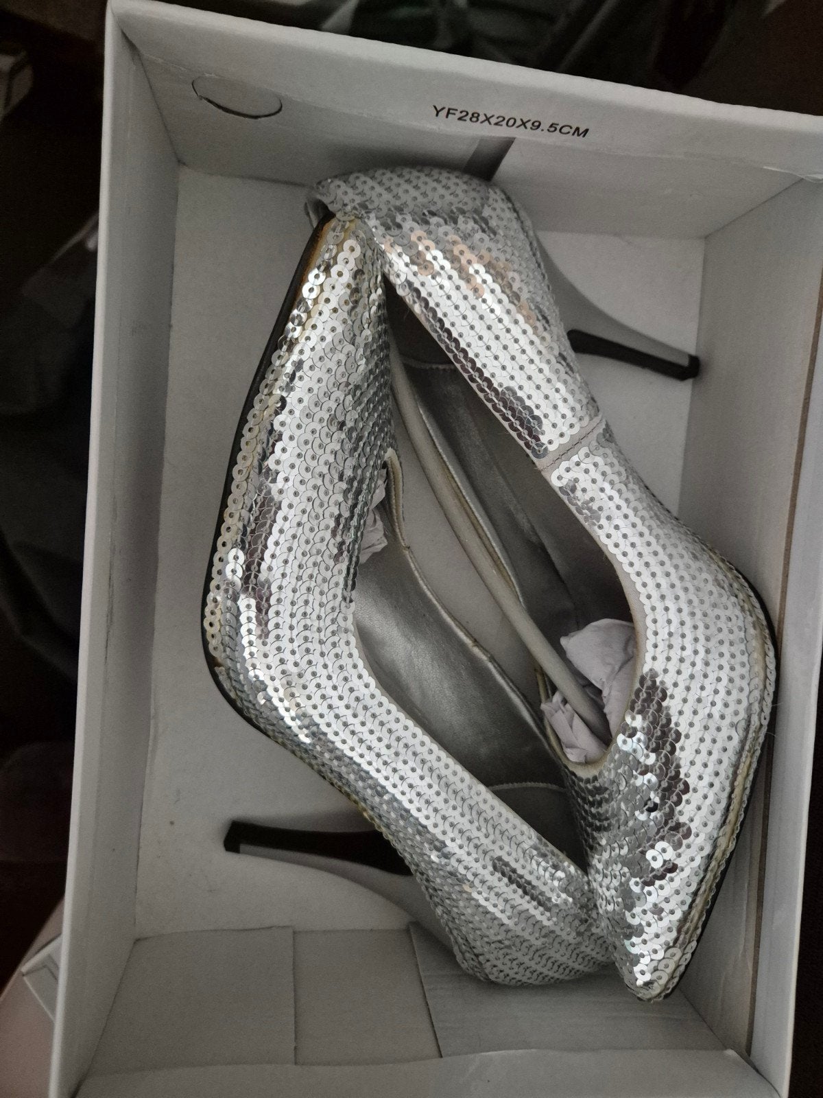 Zilveren Pailletten Pumps - Feestelijke Hakken, Ophalen of Verzenden, Nieuw, Overige kleuren