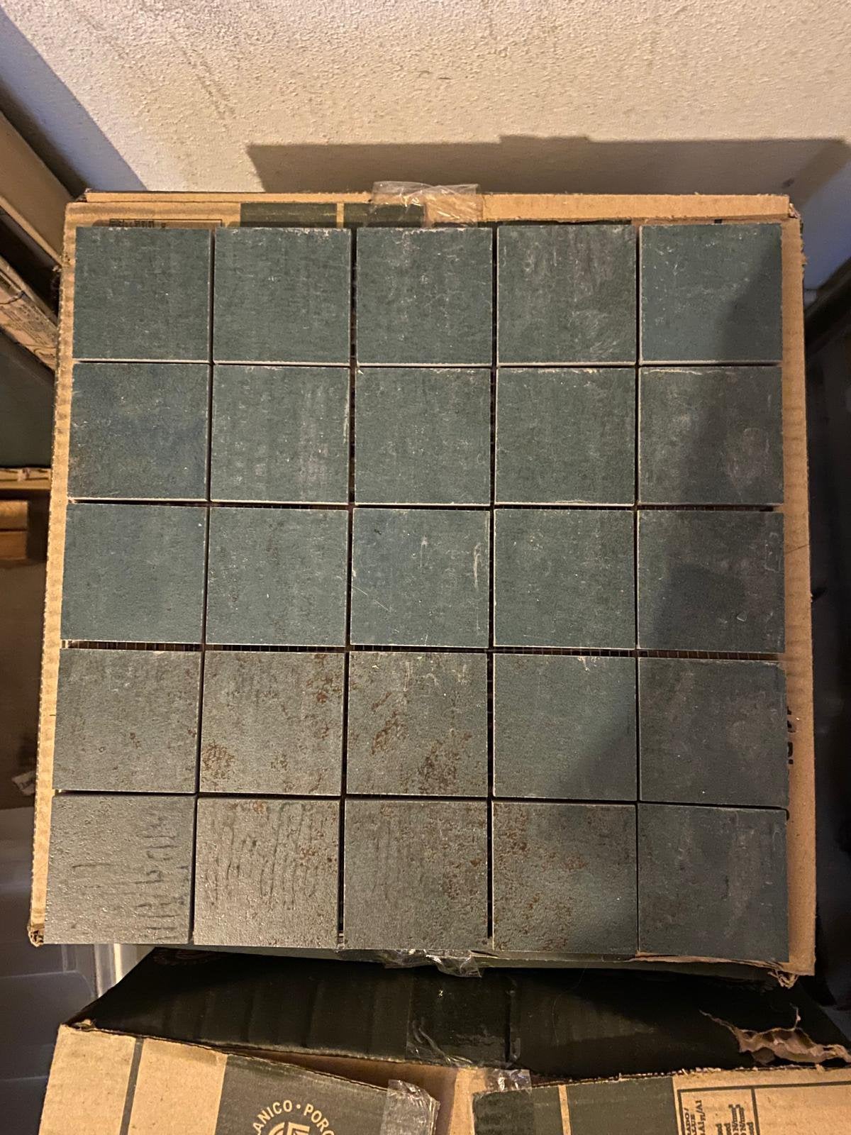 Grespania tegels 30x30 en plinten 8x60 turquoise, Doe-het-zelf en Verbouw, Ophalen, 40 tot 60 cm, Nieuw, Minder dan 20 cm