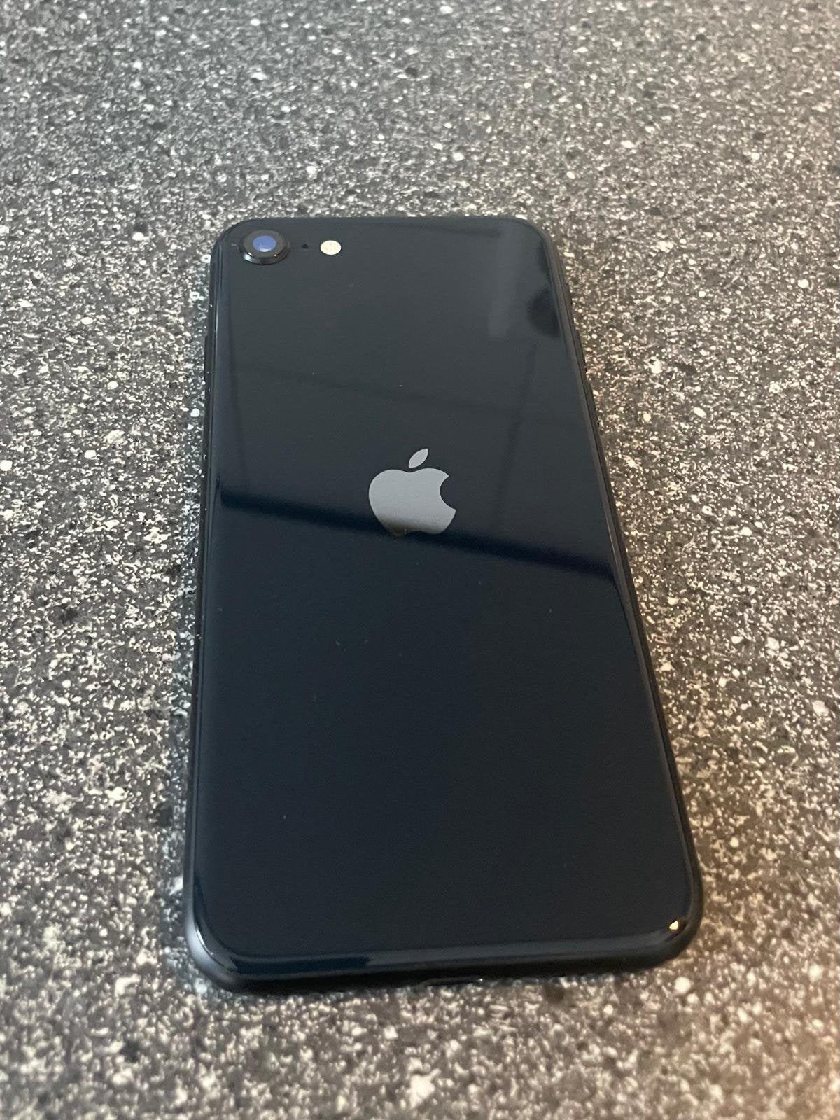 Iphone SE, Ophalen, Zwart, Zo goed als nieuw, 64 GB