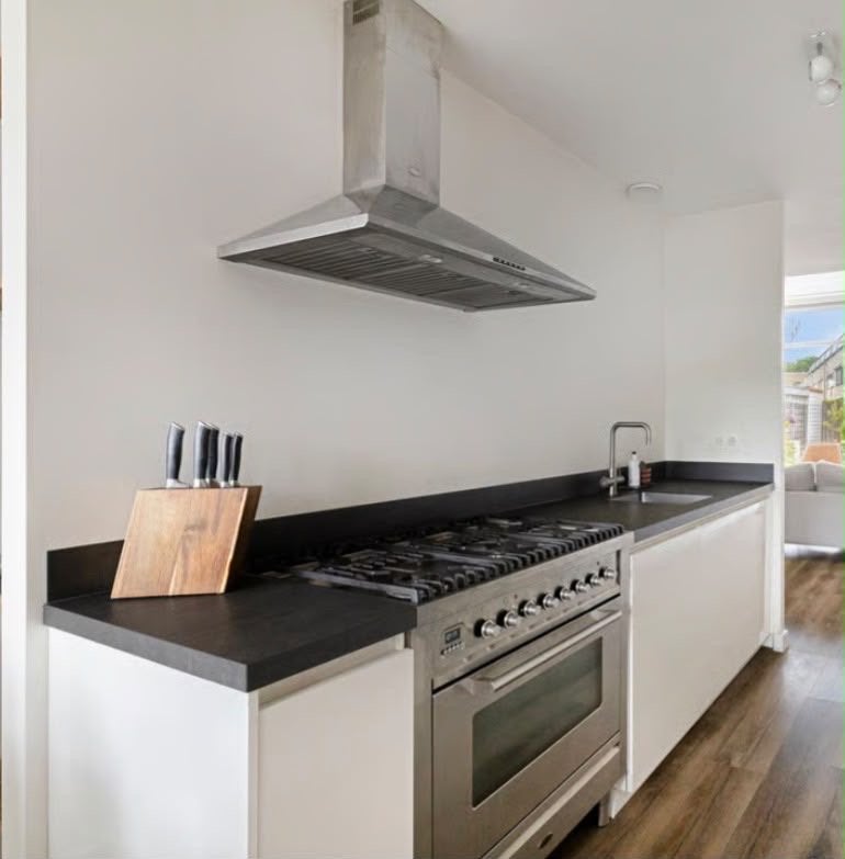 Keuken hoogglans Wit met diverse apparatuur, Ophalen, Gebruikt, Overige materialen, Wit