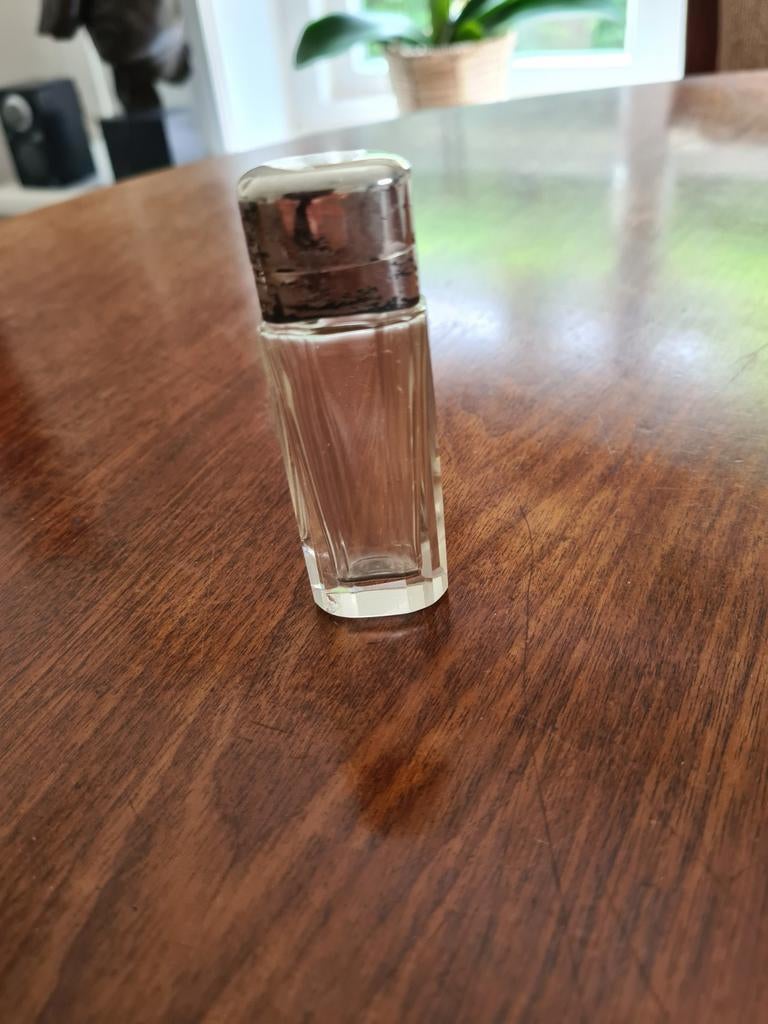 antiek parfumflesje met zilveren dop, Ophalen of Verzenden