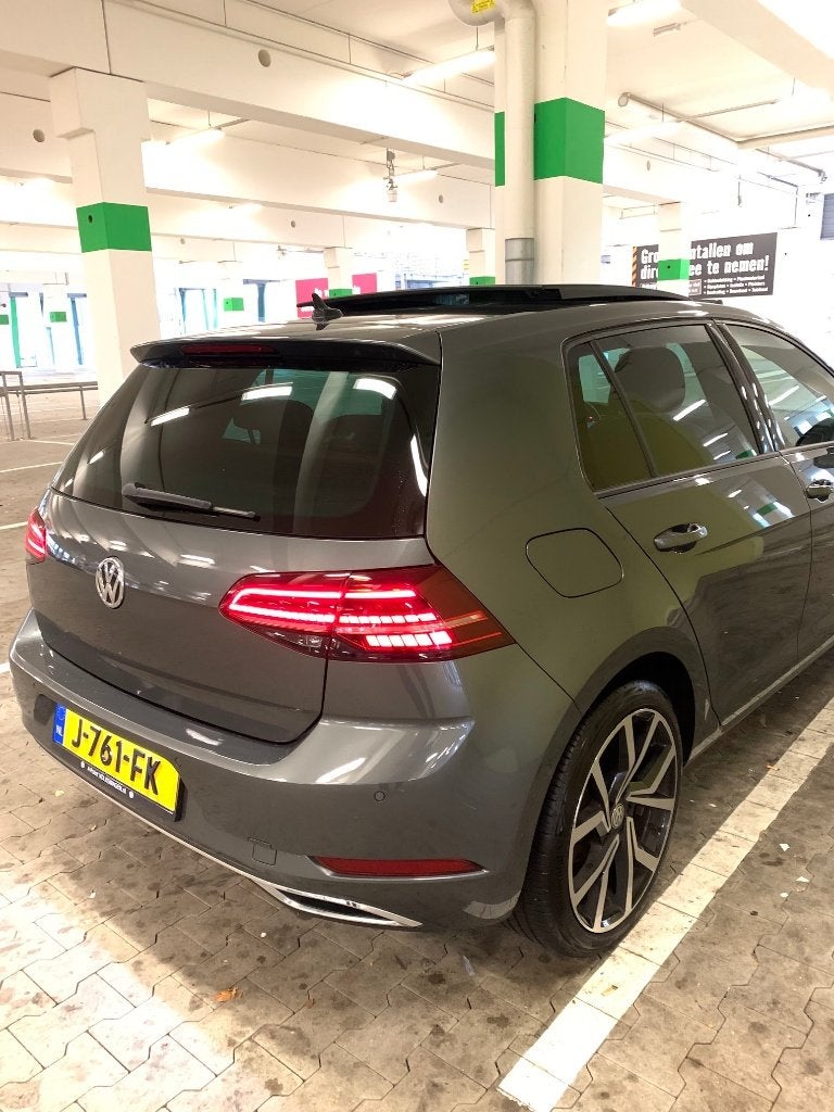 Volkswagen Golf 1.4 TSI DSG Highline Business R, Auto's, Dealer onderhouden, 125 pk, Winterpakket, 1191 kg