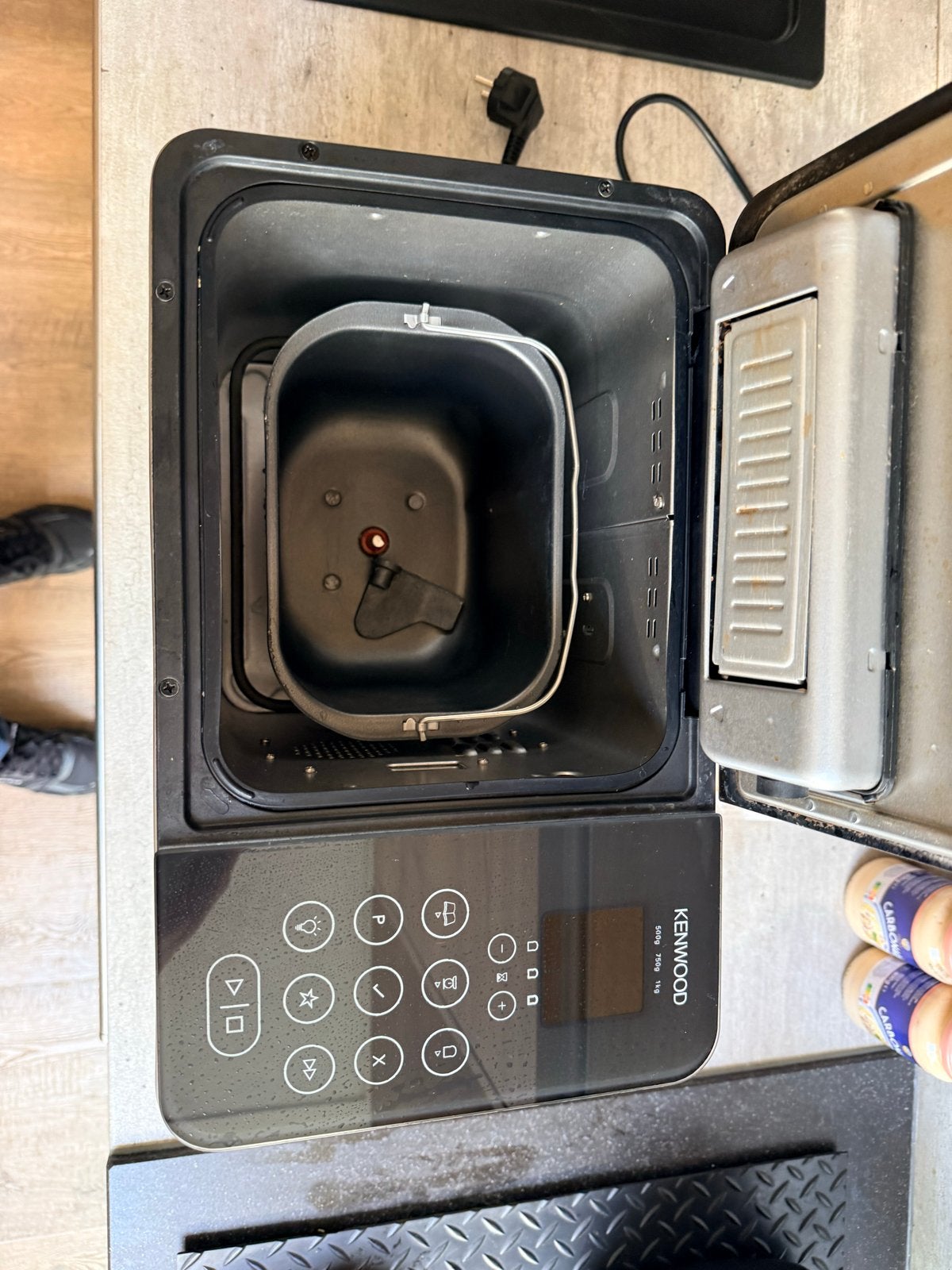 Kenwood Broodbakmachine - Zo goed als nieuw, Met timer, 800 tot 1200 gram deeg, Ophalen of Verzenden, Zo goed als nieuw