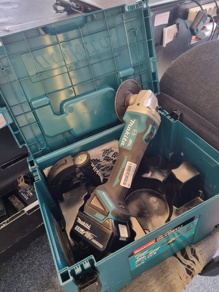 Makita DGA506, Ophalen, Nvt, Nvt, Nvt