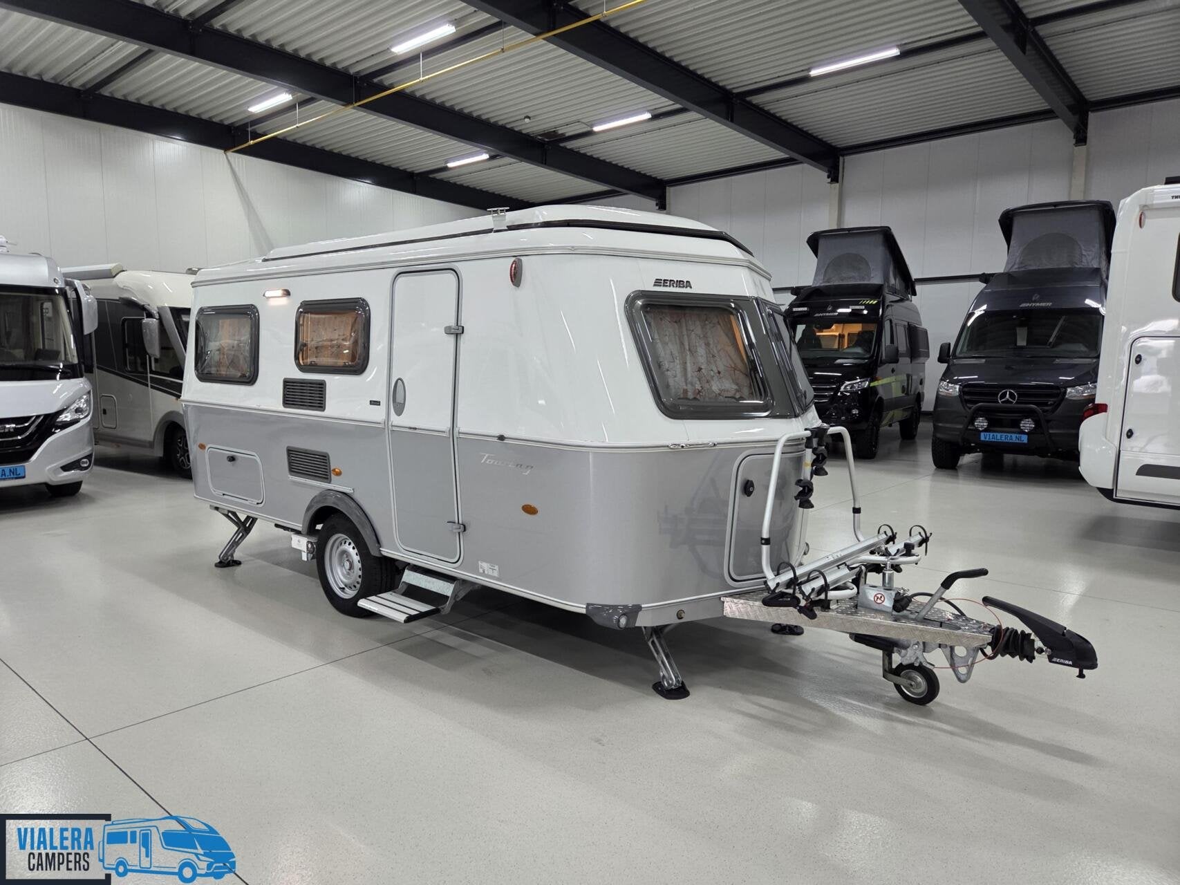 Eriba Touring 550 Urban 2025 *mover* Voortent* Nieuwstaat, Caravans en Kamperen, Bedrijf, 750 - 1000 kg, Hymer, 5 tot 6 meter