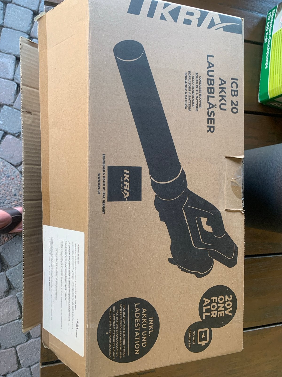 IKRA ICB 20 Accu Bladblazer - Inclusief Accu en Lader, Tuin en Terras, Bladblazers, Ophalen of Verzenden, Zo goed als nieuw, Accu