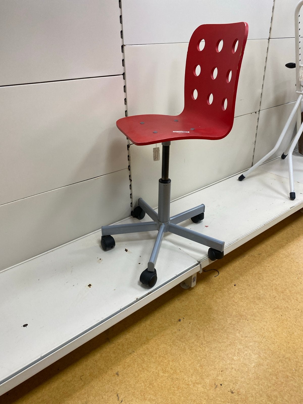 IKEA Jules bureaustoel - Rood, verstelbaar, Huis en Inrichting, Ophalen, Gebruikt, Rood, Bureaustoel