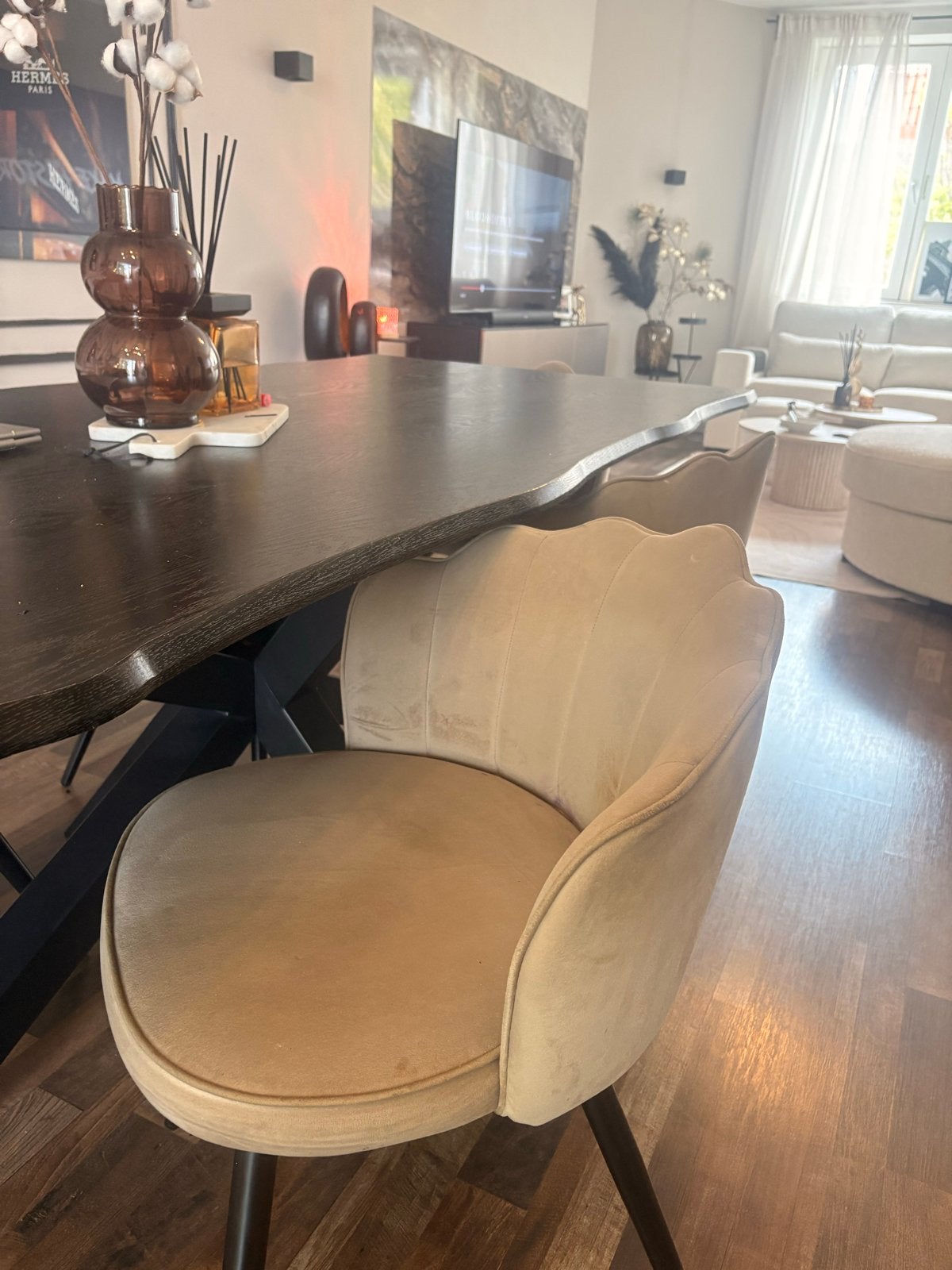 Set van 5 beige fluwelen eetkamerstoelen, Overige kleuren, Ophalen of Verzenden, Zo goed als nieuw, Stof