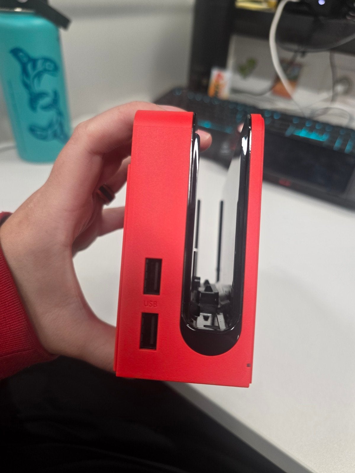 Foto 13 van Nintendo Switch Mario Limited Edition