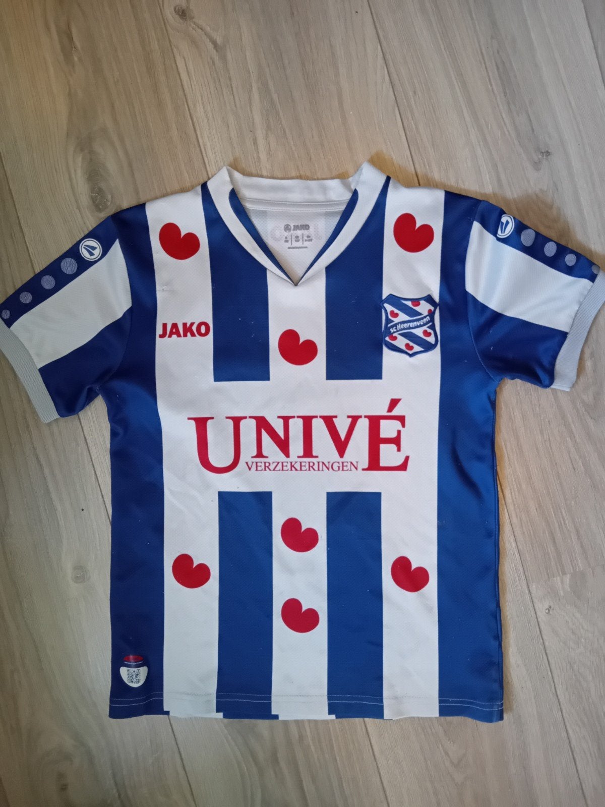 SC Heerenveen Thuisshirt Jako Unive Maat 140, Ophalen of Verzenden, Zo goed als nieuw, Jako, Sport- of Zwemkleding