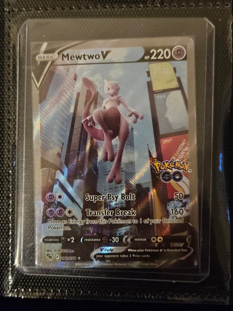 Pokemon Mewtwo V 072/078 Pokemon Go, Ophalen of Verzenden, Zo goed als nieuw, Losse kaart, Foil