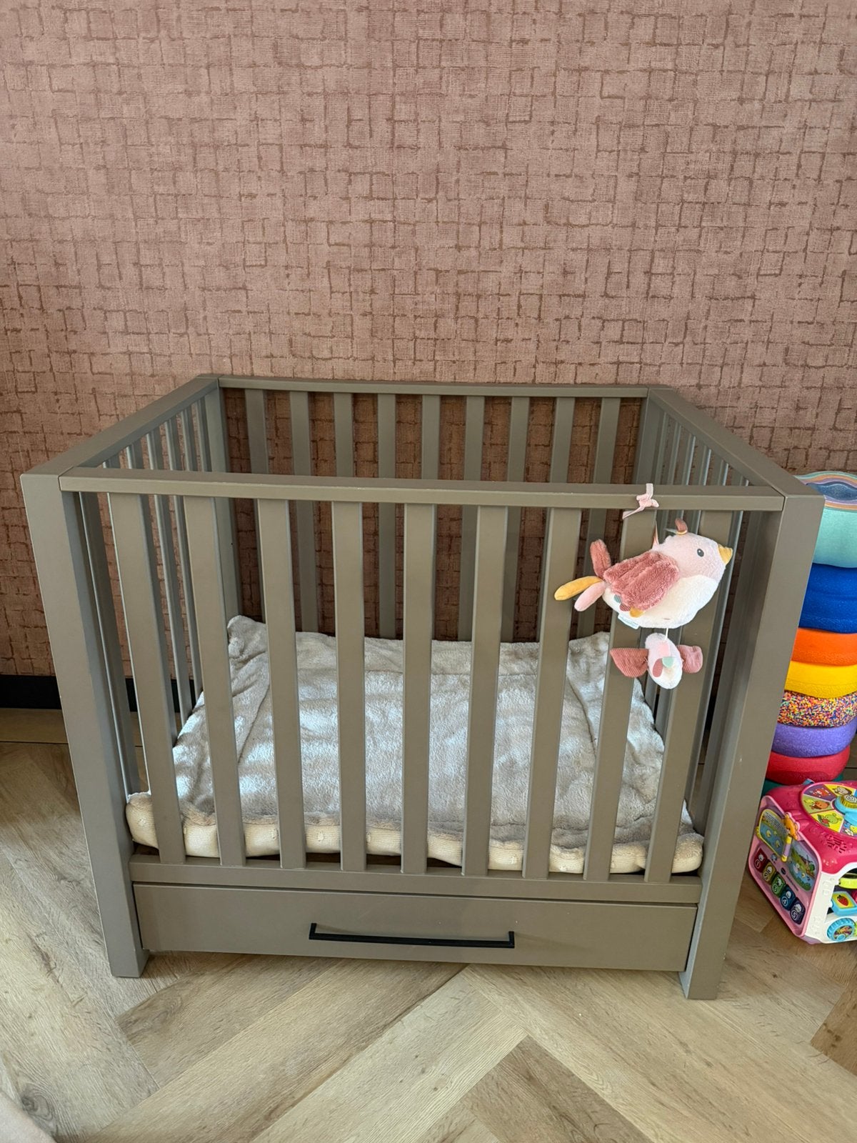 Box casper met lade chestnut, Ophalen, Gebruikt, Rechthoekig, Lade