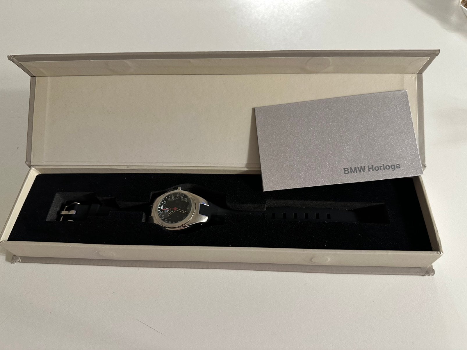 BMW Horloge 2006/07 – Snelheidsmeter 260 km/u – Orig. Doos, Overige merken, Verzenden, Polshorloge, Nieuw