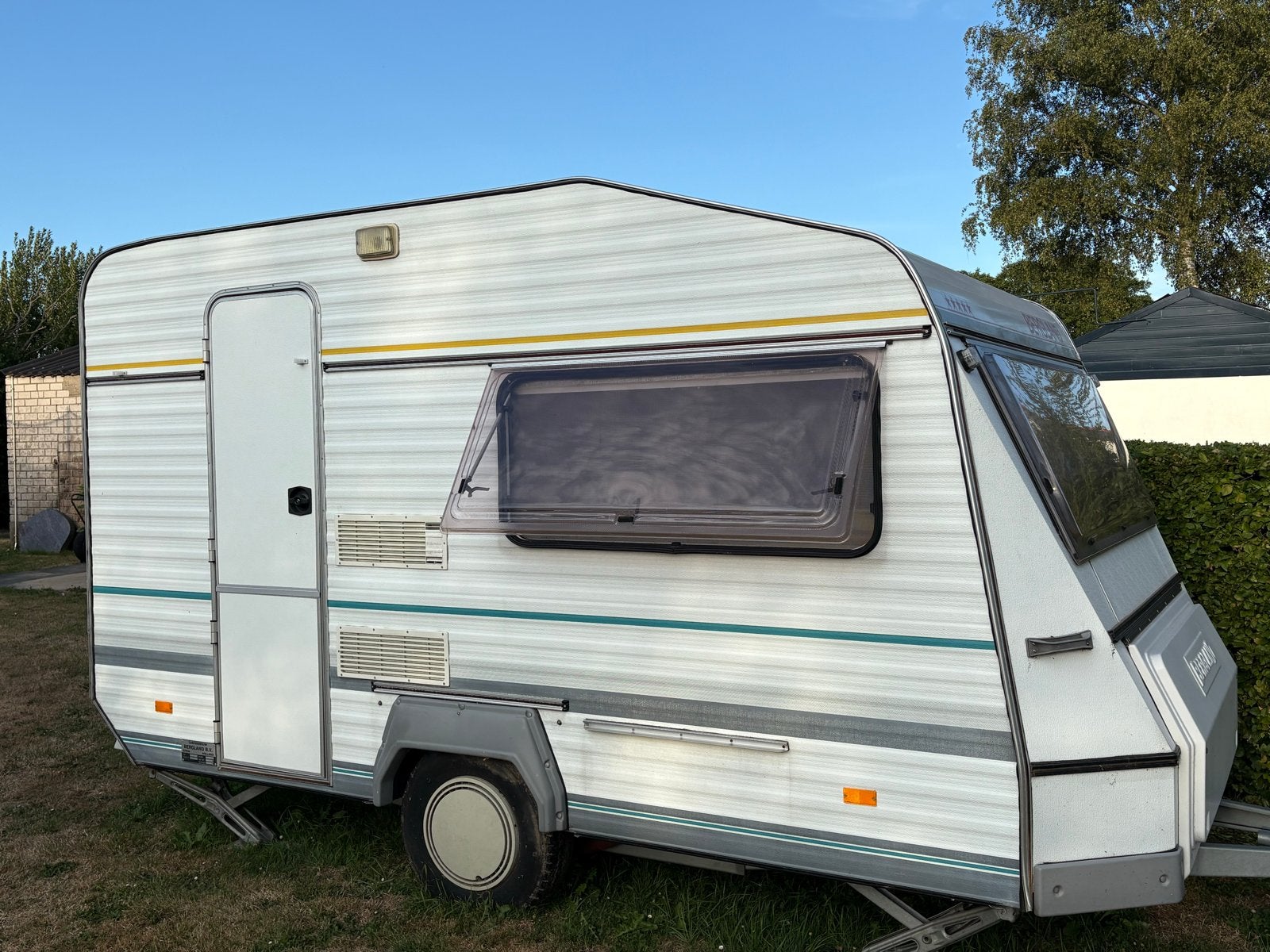 Caravan Bergland 345 KT 1991 in zeer goede staat, Caravans en Kamperen, Overige merken, Rondzit, Omvormbare zithoek, Tot en met 3