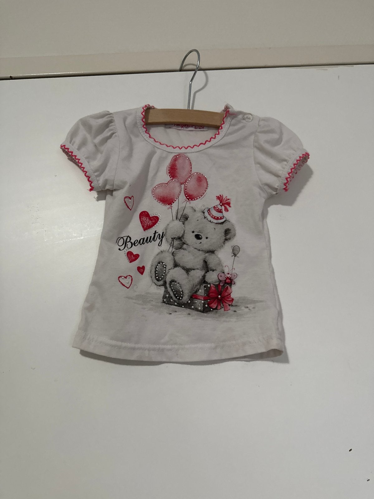Schattig wit T-shirt met beertje en hartjes, Ophalen of Verzenden, Gebruikt, Meisje