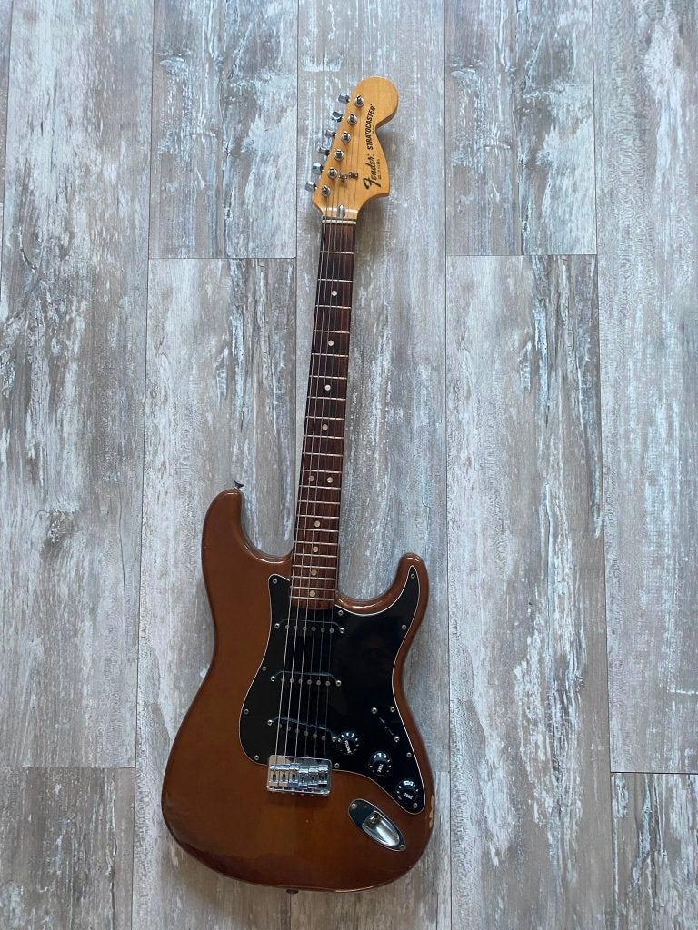 Foto 2 van Vintage Fender Stratocaster 1977