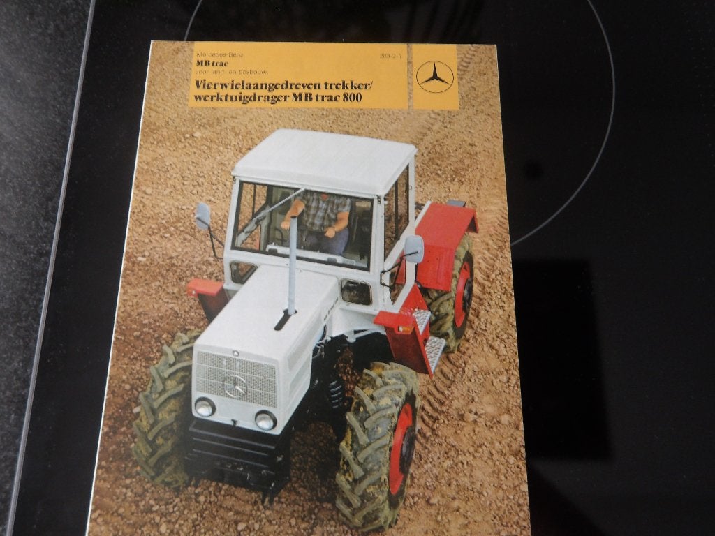Mercedes-Benz MB trac 800 Catalogus, Ophalen of Verzenden, Zo goed als nieuw, Mercedes-Benz, Catalogus