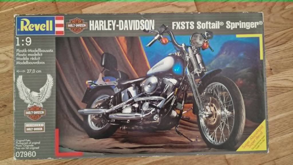 Bouwdoos Harley Davidson Softail Springer Revell, Hobby en Vrije tijd, Modelbouw | Auto's en Voertuigen, Revell, Nieuw, Ophalen of Verzenden