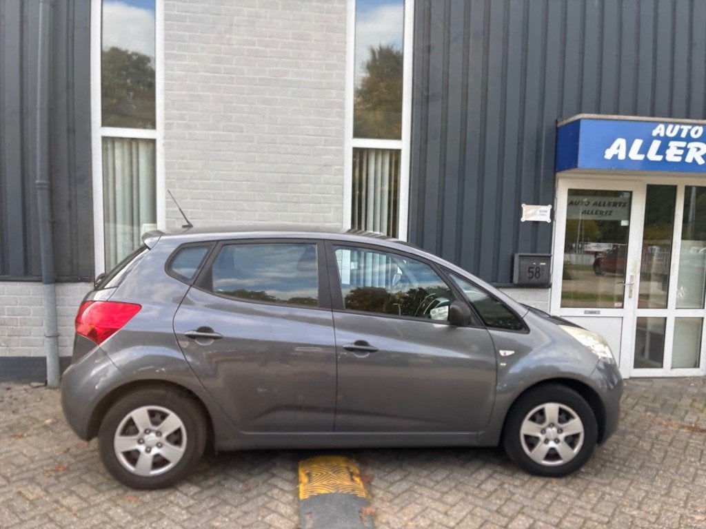 Kia VENGA 1.4, Auto's, Voorwielaandrijving, Euro 5, Gebruikt, 4 cilinders