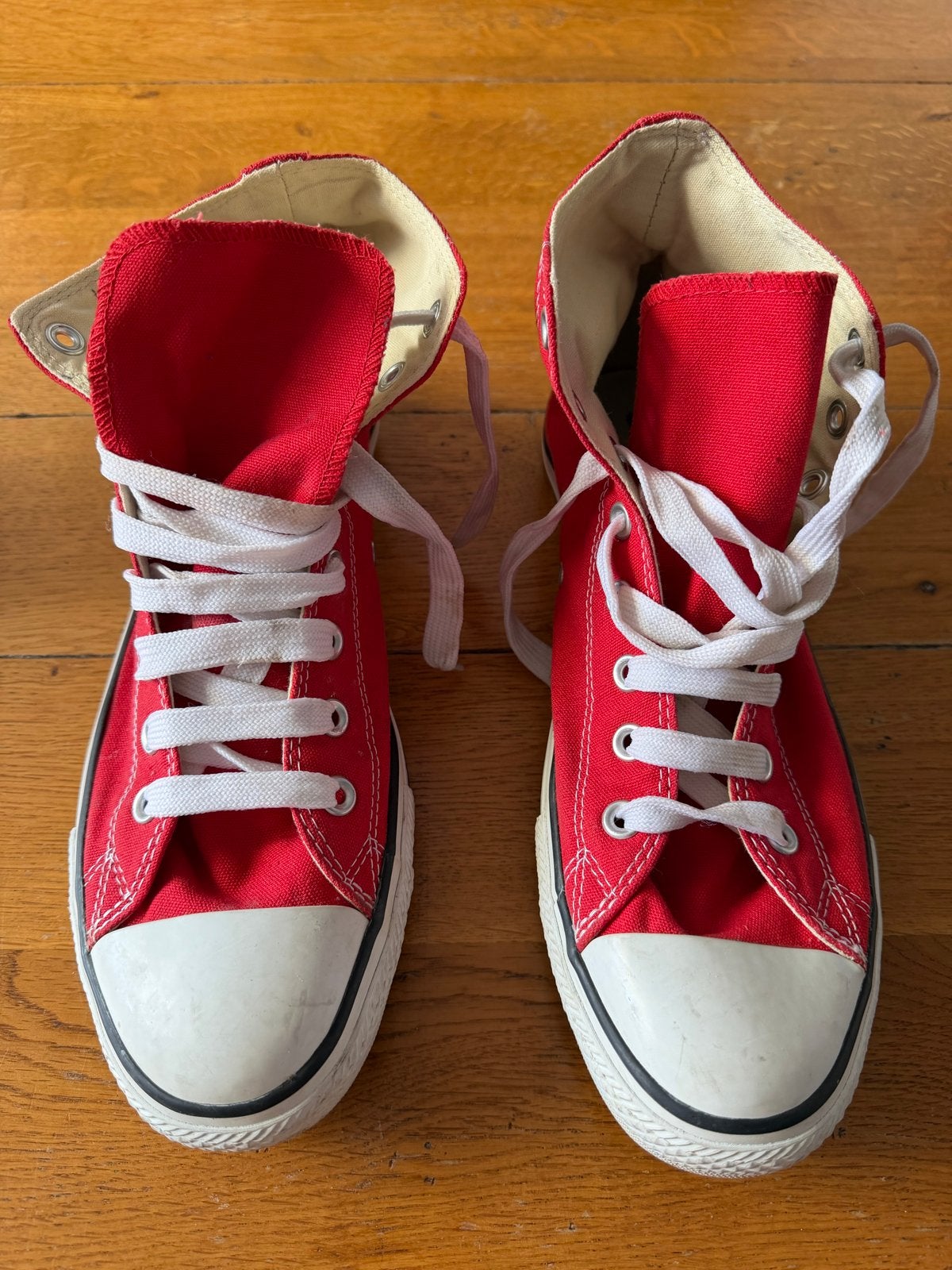 Red Converse All Star High Top Sneakers size 44, Ophalen of Verzenden, Gedragen, Sneakers of Gympen