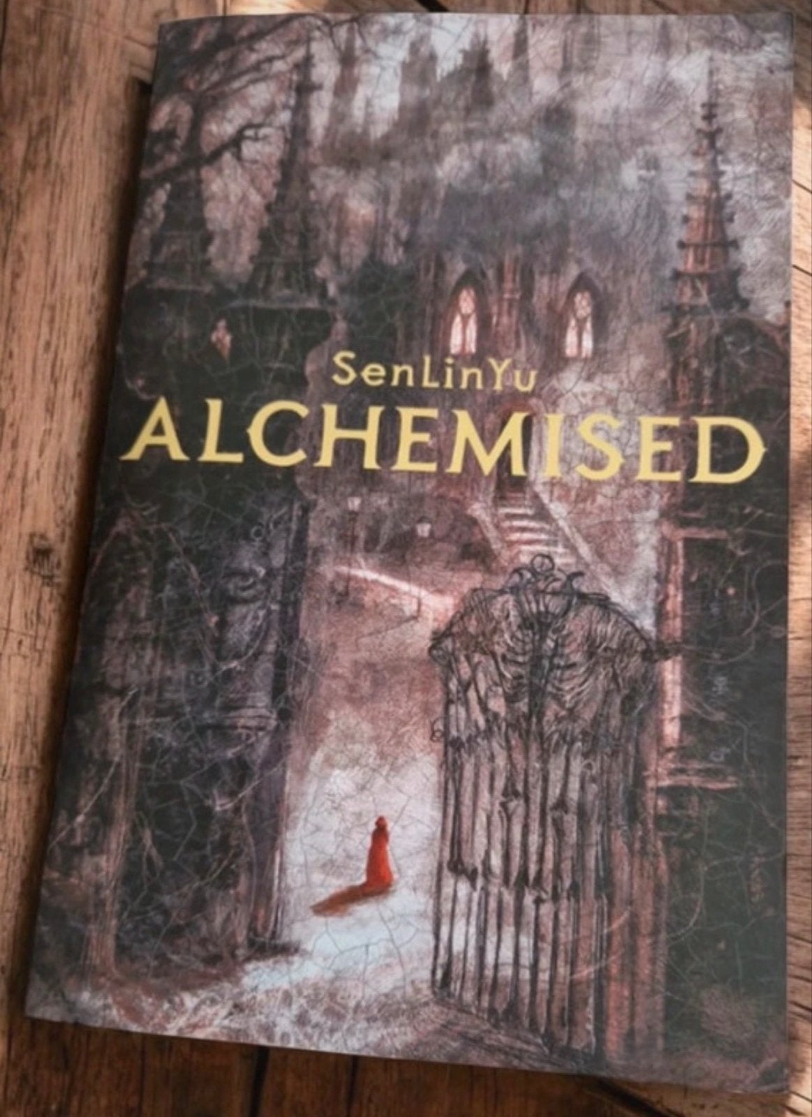 Alchemised Engelse Editie - Fantasy met sprayed edges, Boeken, Fantasy, Ophalen of Verzenden, Nieuw