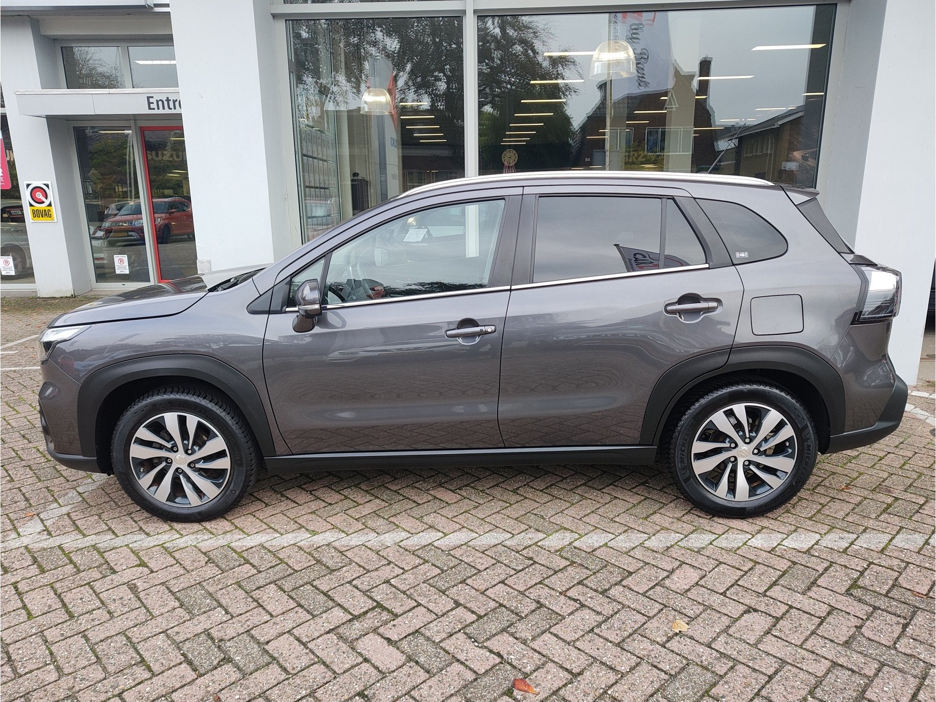 Suzuki S-Cross 1.4 BOOSTERJET STYLE SMART HYBRID AUT. Sunroo, Auto's, Gebruikt, Leder en Stof, Origineel Nederlands, Bedrijf