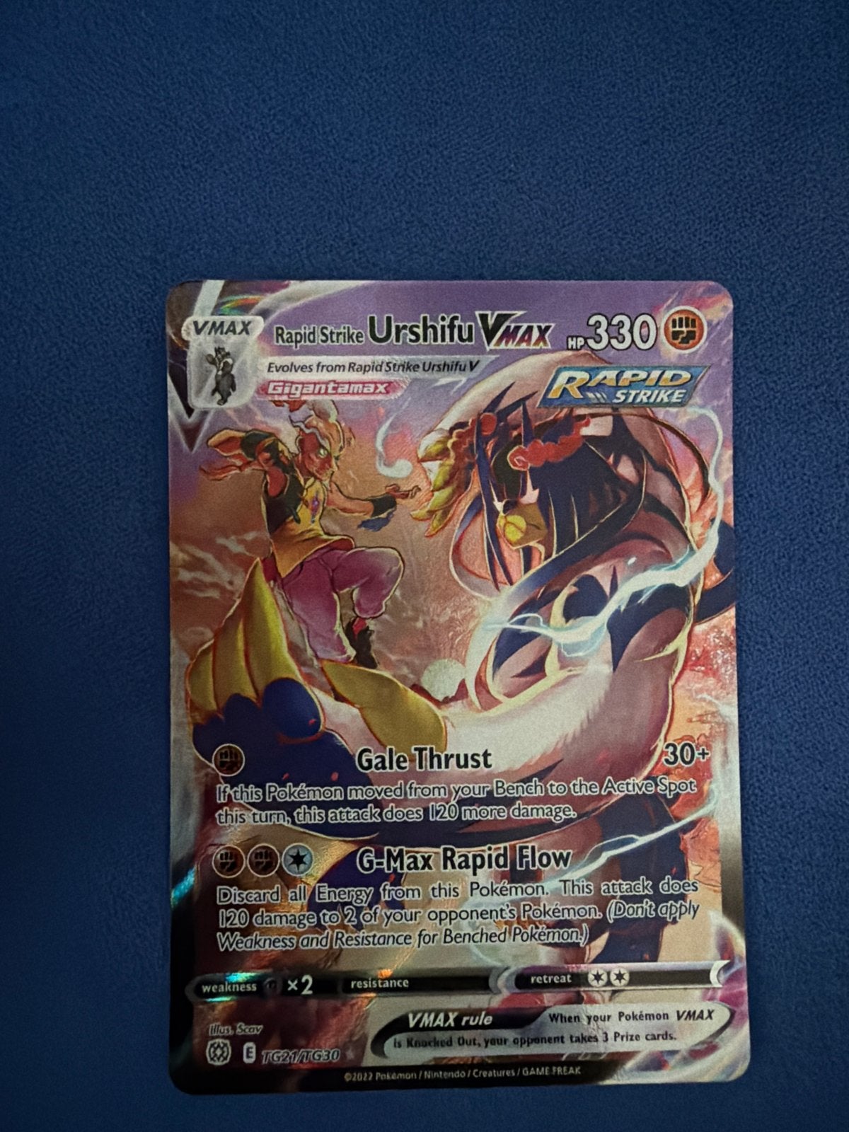 Rapid Strike Urshifu VMAX Pokémon Kaart (330 HP), Hobby en Vrije tijd, Ophalen of Verzenden, Zo goed als nieuw, Losse kaart