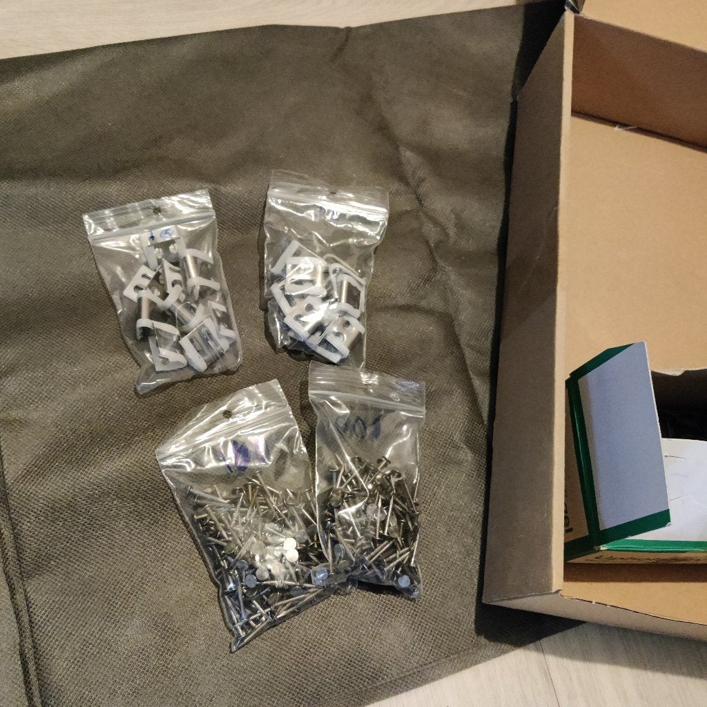 Clips voor nosag/zigzagveren, singelspijkers, voeringstof, Ophalen of Verzenden, Nieuw, Minder dan 50 mm, Spijkers